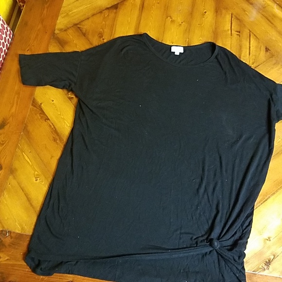 LuLaRoe tunic shirt black like new - Picture 1 of 3
